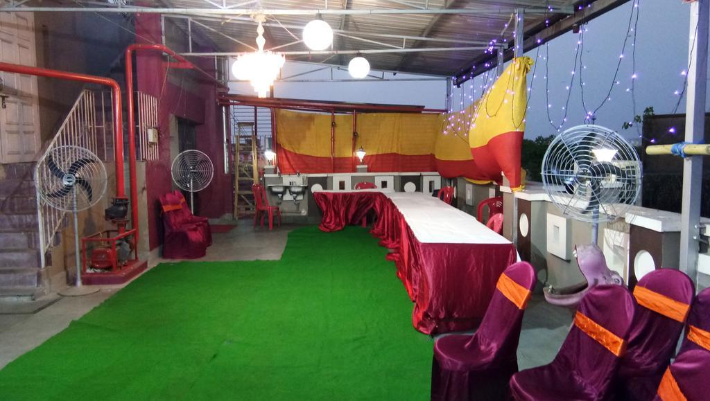 Ghosh Villa Guest House Calcutta Exterior foto